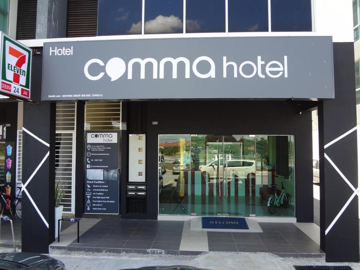 Comma Hotel Bandar Saujana Putra Exterior photo